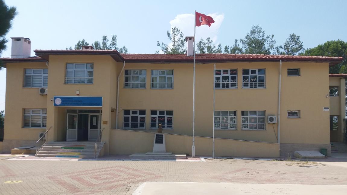 Şehit Piyade Asteğmen Yıldıray Çeltiklioğlu Ortaokulu Fotoğrafı